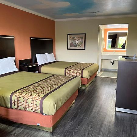 Rivera Inn & Suites Motel Пико-Ривера Экстерьер фото