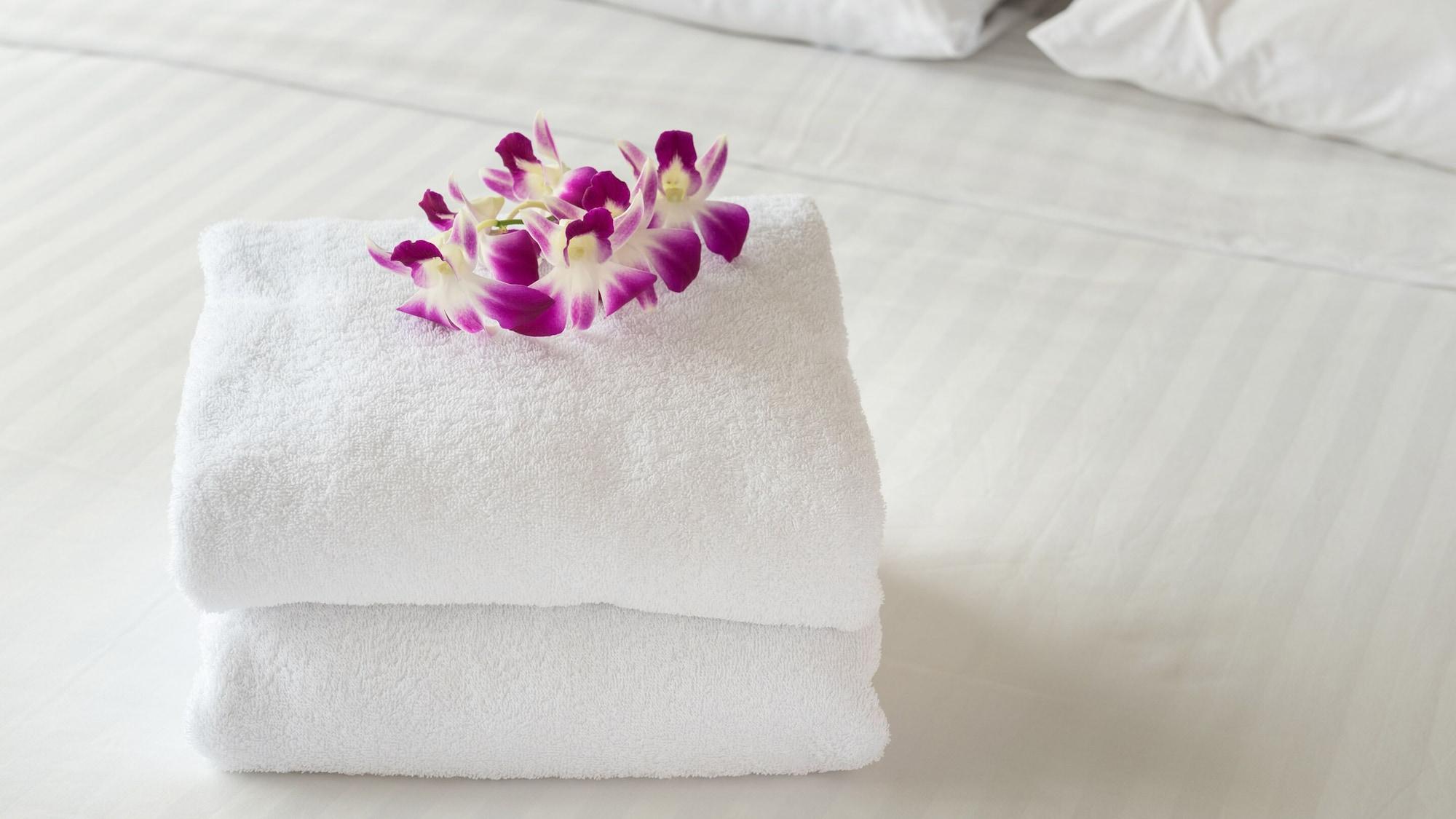 Rivera Inn & Suites Motel Пико-Ривера Экстерьер фото