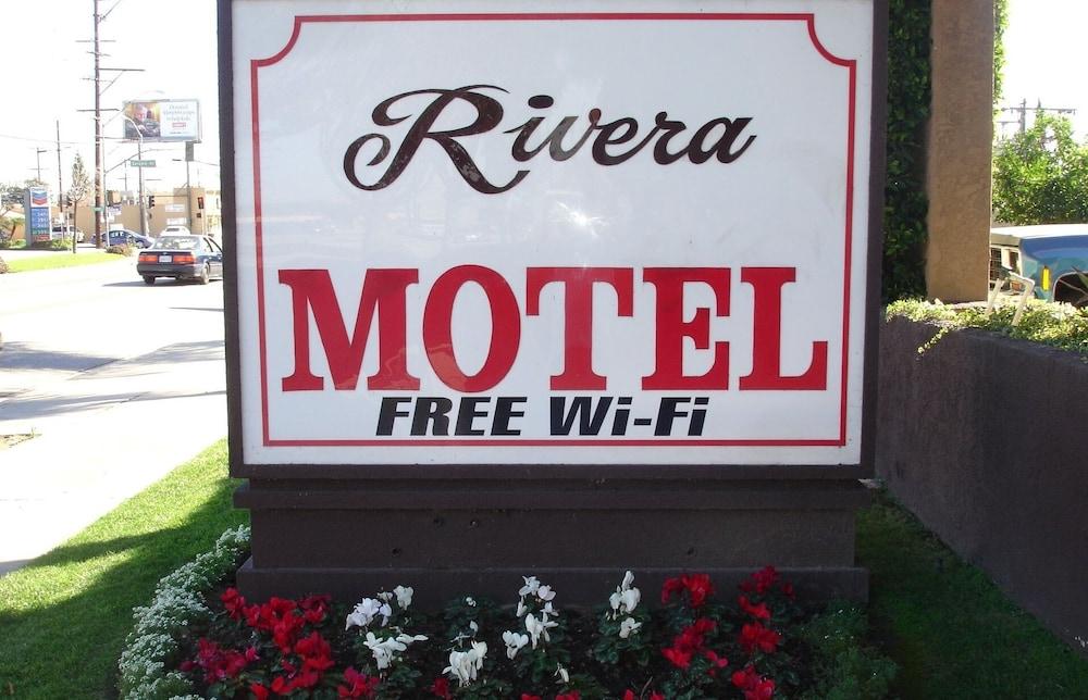 Rivera Inn & Suites Motel Пико-Ривера Экстерьер фото