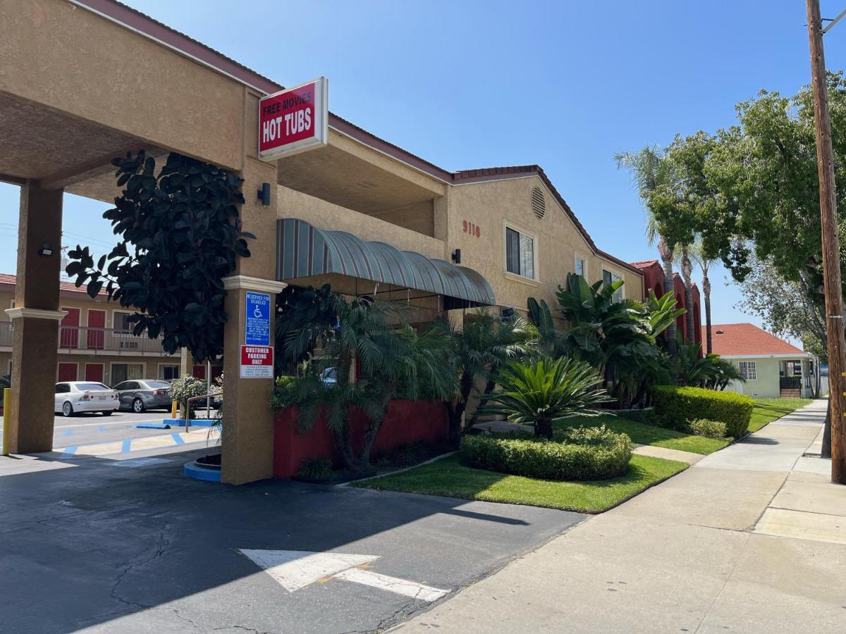 Rivera Inn & Suites Motel Пико-Ривера Экстерьер фото